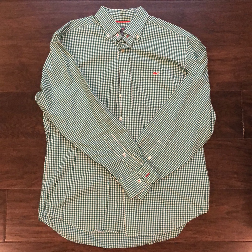 Vineyard Vines Button Down Shirt